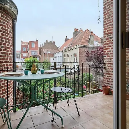 Lumineux, 4p, Balcon, Proche Marche Lille