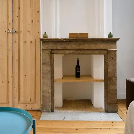 Apartment Lumineux, 4p, Balcon, Proche Marche